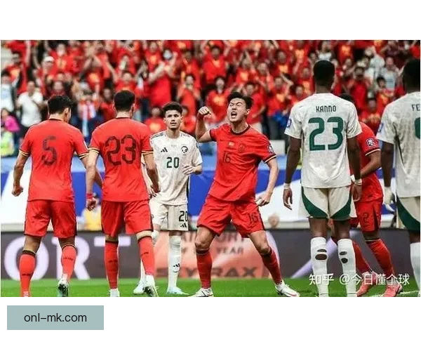 曼城后卫斯通斯在新赛季初再次遭遇肌肉拉伤影响出场